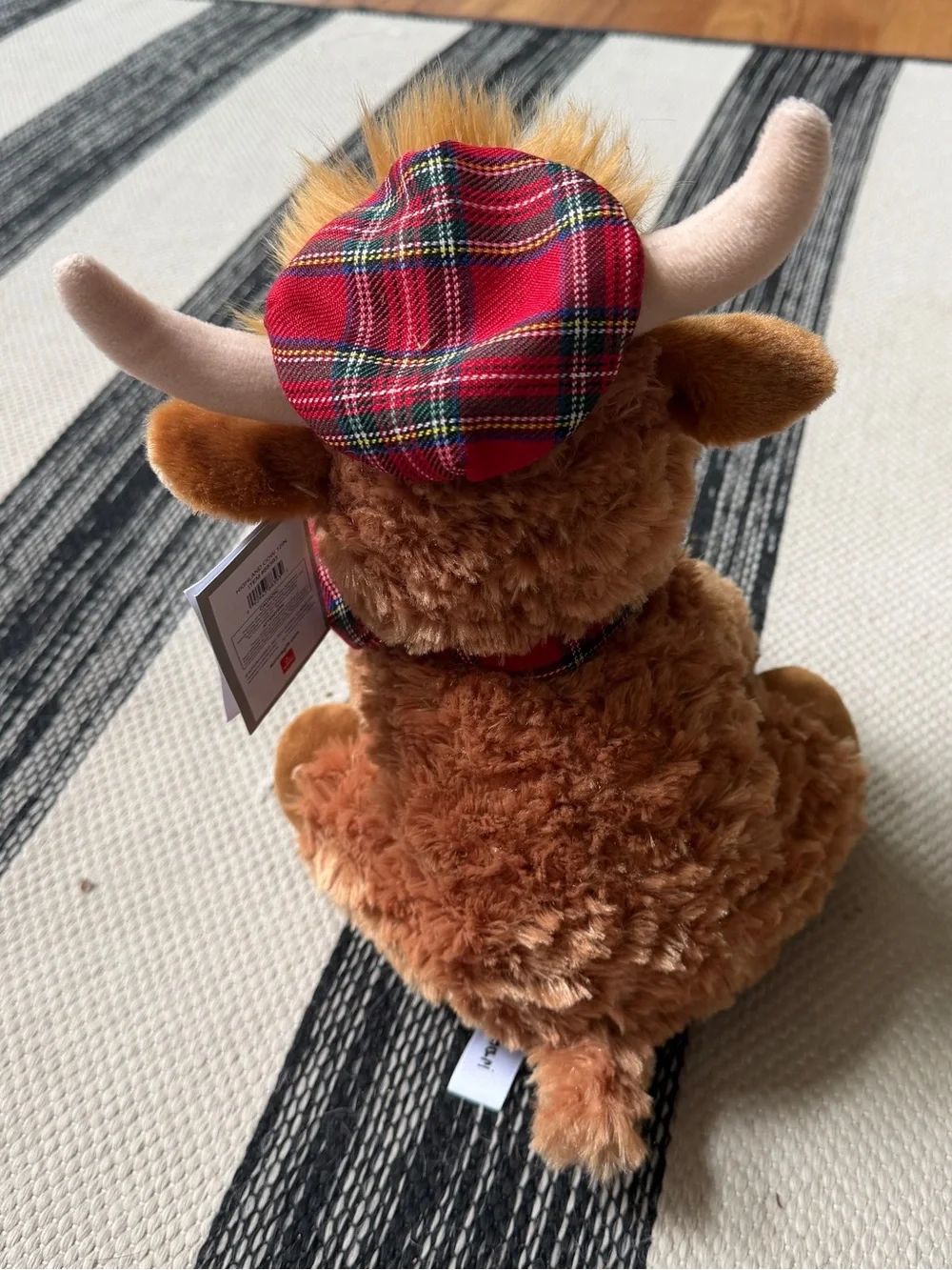 Amari The Cow Scottish Highland Cow Plush in Brown with Red Tartan Hat New! - Picture 5 of 10